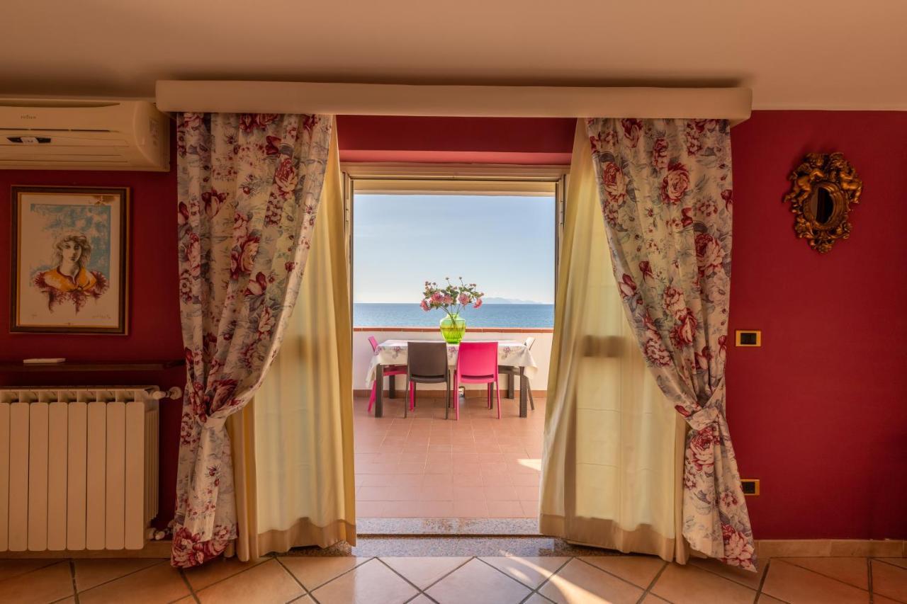 Vacanze Al Mare Patrizia'S Sweet Home Terme Vigliatore Exterior photo